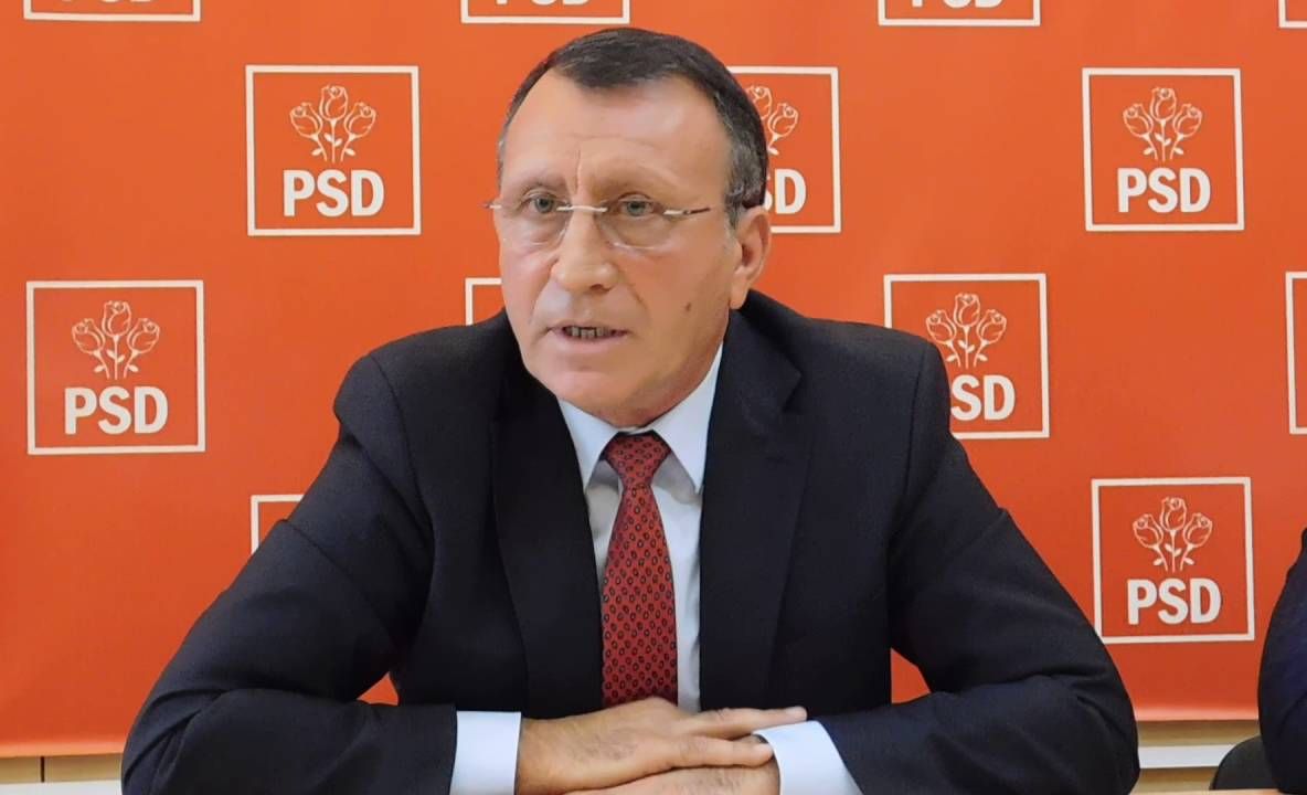 Paul Stănescu, dialog absurd cu jurnaliştii, pe tema consilierului controversat: "Treaba mea!" 