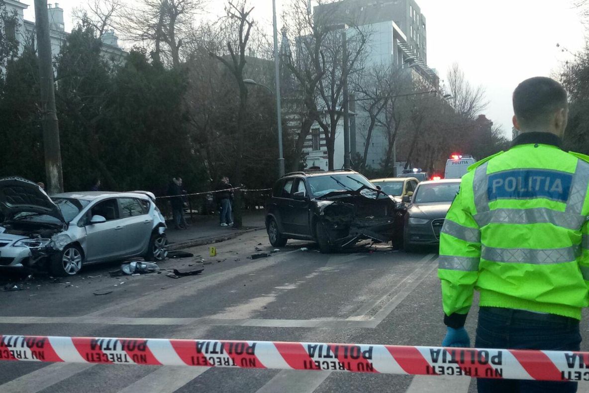 Accidentul din Capitală. Soţia şoferului le-a spus anchetatorilor că acesta încerca să o omoare