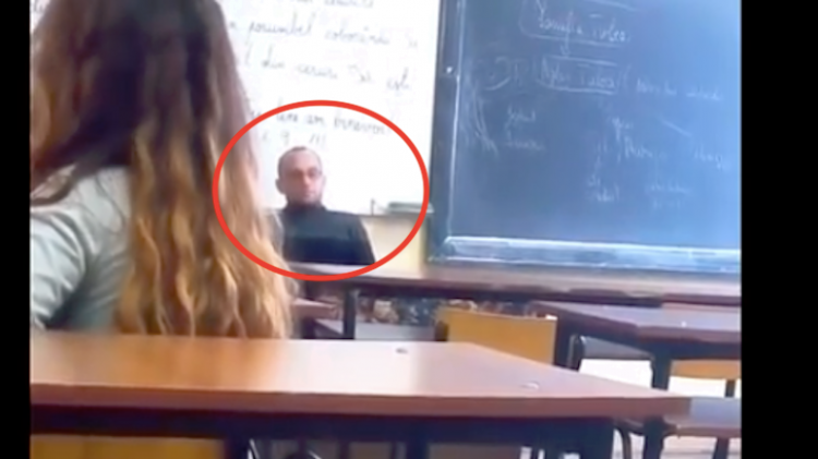 Ministrul Educaţiei, prima reacţie în cazul profesorului de religie care s-ar fi masturbat la oră