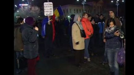 VIDEO. Noi proteste în Capitală. Oamenii au ieșit în stradă