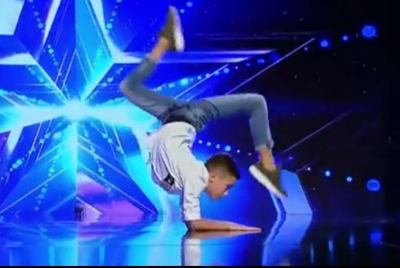 Românii au talent. Copilul care a uimit juriul - cine e "băiatul de cauciuc" 