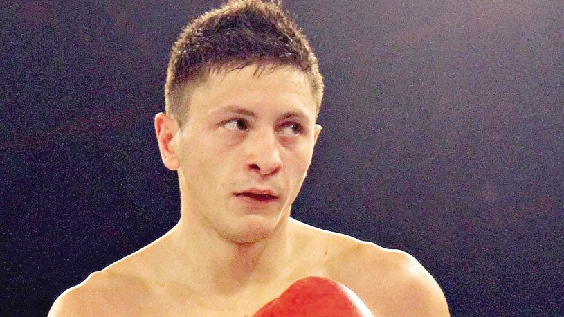 Ronald Gavril, învins de David Benavidez în meci pentru titlul mondial WBC, categoria supermijlocie