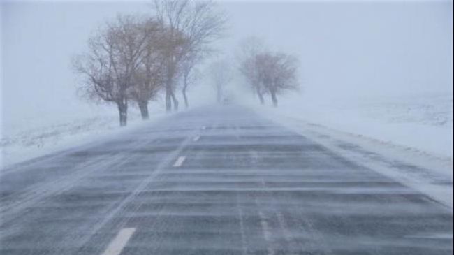 Școlile ar putea rămâne închise miercuri și joi în București. Lista județelor unde nu se țin cursuri