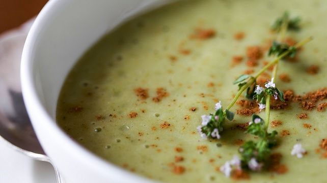 Supa care tratează cancerul, curăţă rinichii şi vindecă bolile de ficat