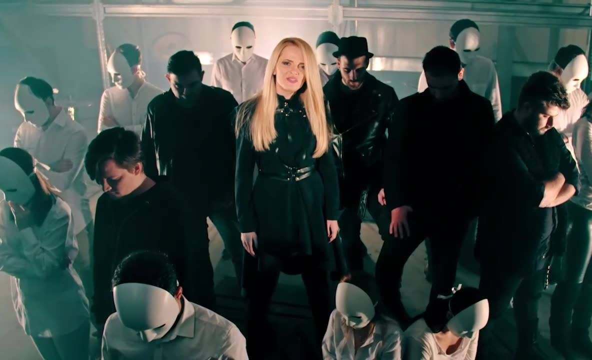 Câștigătorul Eurovision 2018. Blonda din trupa The Humans, refuzată de Smiley