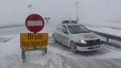 Vremea schimbă foaia! Se întorc ninsorile şi ploile 