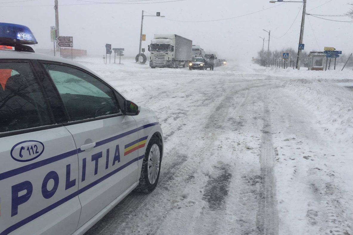 Alertă meteo de ultimă oră: cod galben de vânt puternic, ninsori viscolite - HARTA 