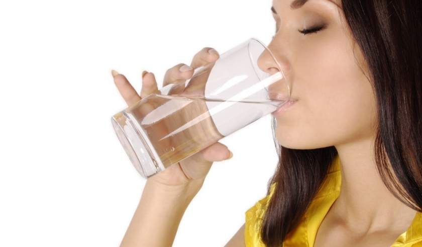 A fost lansată prima apă plată care te îmbată