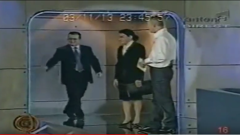 Moment antologic în emisiunea lui Andrei Gheorghe: Emil Boc a căzut de la câțiva metri (VIDEO) 