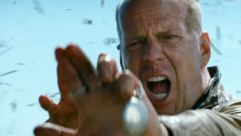 Bruce Willis, distrus. Tragedie pe platoul de filmare 
