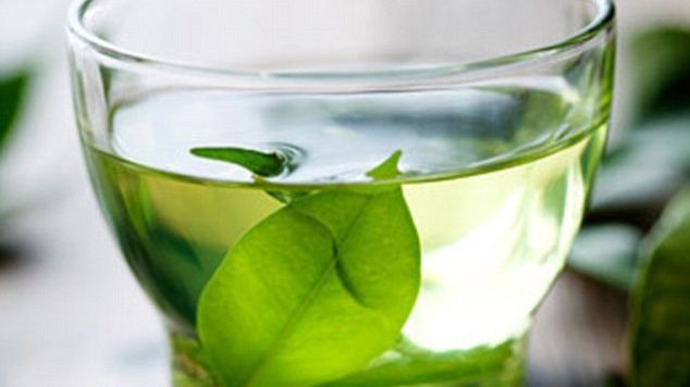 Recomandarea neaşteptată a medicilor: Toţi bărbaţii trebuie să bea ceau verde!