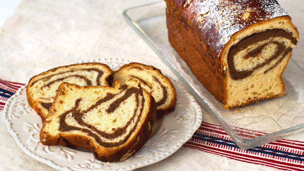 Cum să prepari chiar tu cel mai pufos cozonac pentru Paşte - secretul dezvăluit 