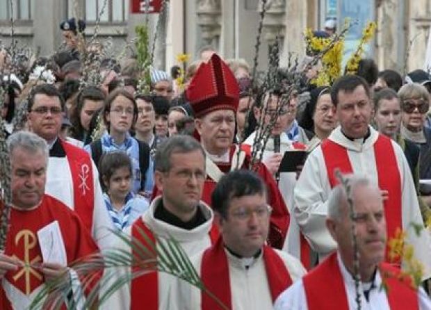 Restricţii de circulaţie în Capitală, pentru procesiunea de Florii.Câteva artere importante, închise