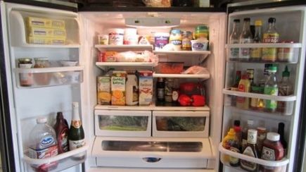 Acesta este cel mai nesănătos aliment din lume. Românii îl consumă ZILNIC