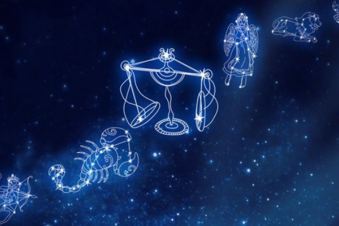Horoscopul zilei de sâmbătă, 31 martie. Ce zodii sunt afectate de luna plină