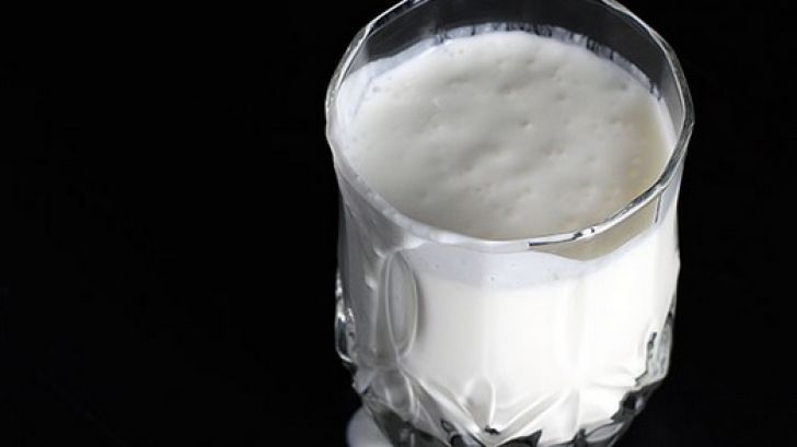 Ce se întâmplă în organismul tău dacă bei KEFIR timp de o lună