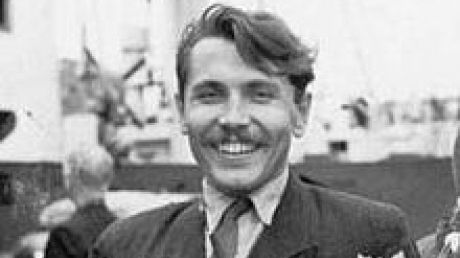 Acest doctor s-a operat singur de apendicită. Ce a urmat, este ireal: "Am simțit că-mi stă inima"