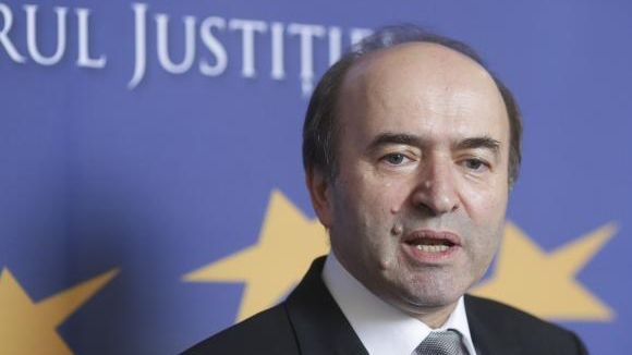 Ministrul Justiţiei a intrat în posesia protocoalelor dintre SRI şi Parchetul General