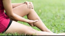 Ce probleme de sănătate pot ascunde amorțeala și furnicăturile de la nivelul picioarelor 