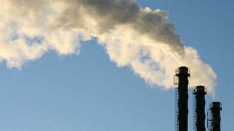 România ar putea fi sancţionată de CE din cauza poluării aerului