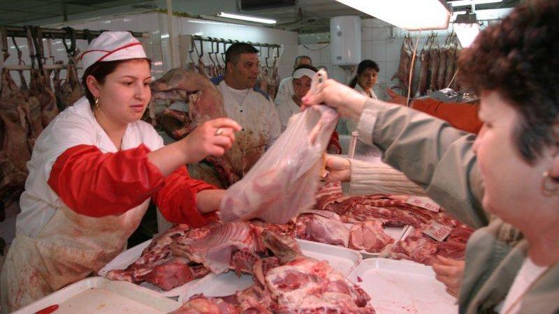 Ce preţuri are carnea de miel pentru Paşte, în 2018. Veştile nu sunt prea bune!