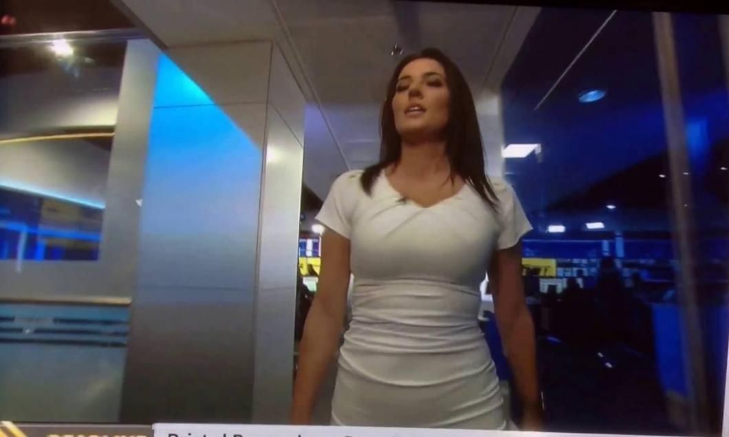 O celebră prezentatoare a ştirilor sportive a fost dată afară după 18 ani