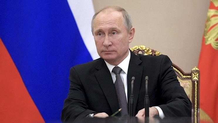 Subiectul "Crimeea" l-a enervat pe Vladimir Putin. "Ați luat-o razna?"