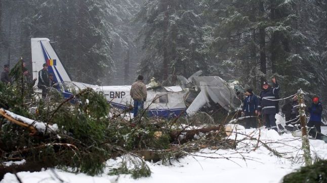 Experţi: Tragedia aviatică din Apuseni putea fi evitată