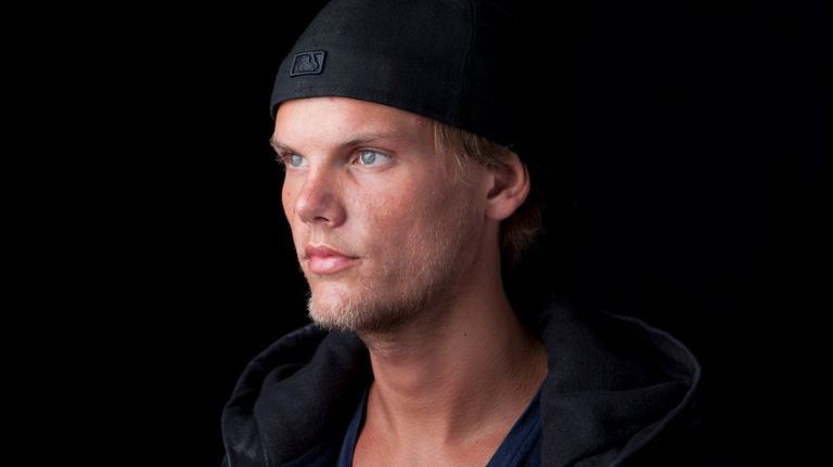 Avicii. Ce a anunţat poliţia în legătură cu moartea DJ-ului Avicii. Ce au găsit în urma autopsiei