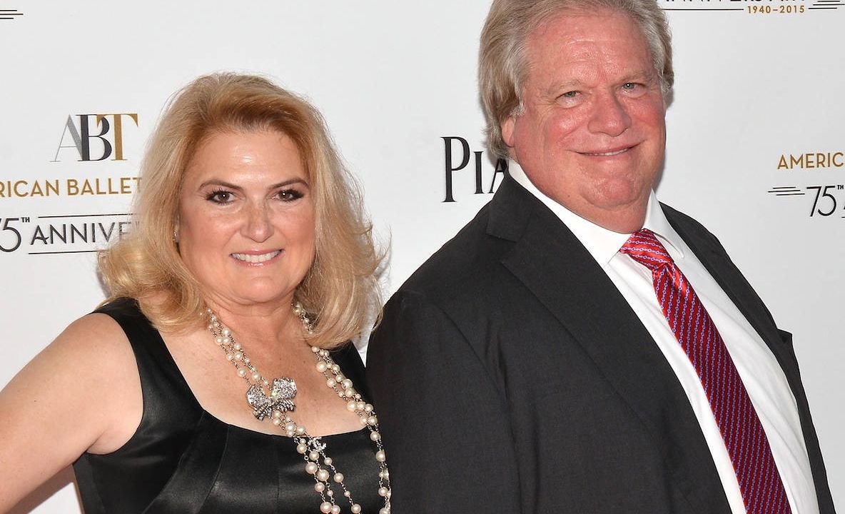 Dezvăluire bombă despre Elliott Broidy. A cumpărat tăcerea unui model Playboy cu 1,6 mil. dolari!