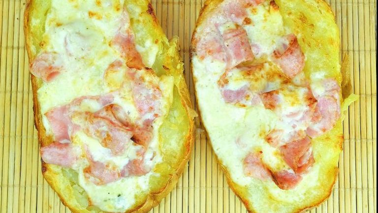 Cei mai buni cartofi umpluţi - doar aşa vei dori să îi pregăteşti de acum înainte