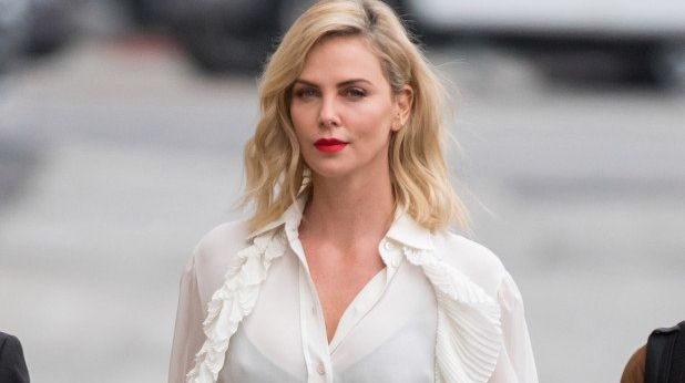 Charlize Theron, decizie neaşteptată, care i-a surprins pe toţi în SUA