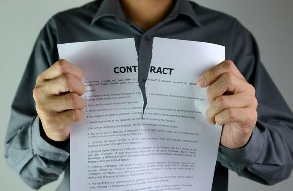 Val de concedieri în marile industrii imediat după Paște. Dezastru financiar, câți oameni vor fi demiși