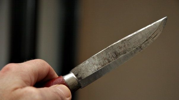 Medic sucevean, înjunghiat cu un briceag de soț. Femeia a ajuns la spital - Detaliul șocant descoperit de polițiști