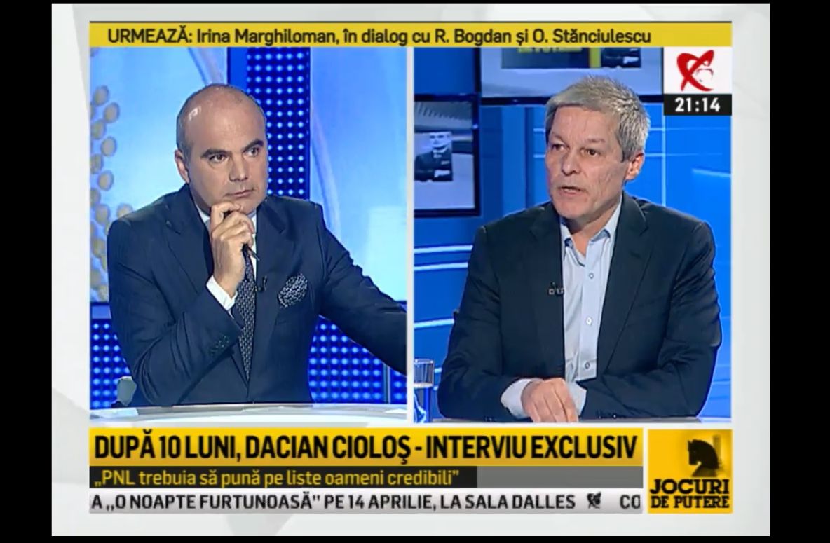 Dacian Cioloş: România are nevoie de tineri care să îşi asume un viitor politic