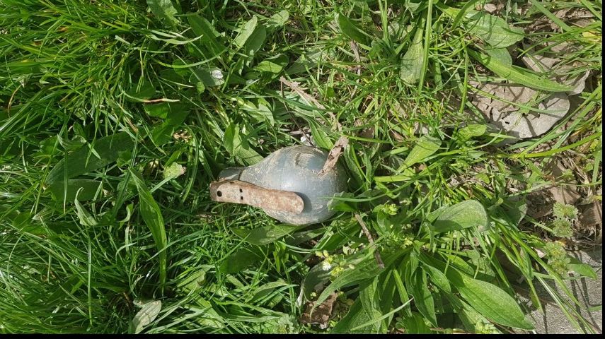 Pericol de explozie în Constanța: o grenadă a fost găsită pe stradă