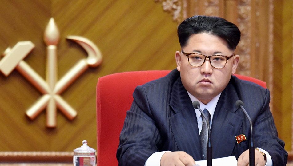 Kim Jong Un, omagiu adus înainte de a pleca spre China