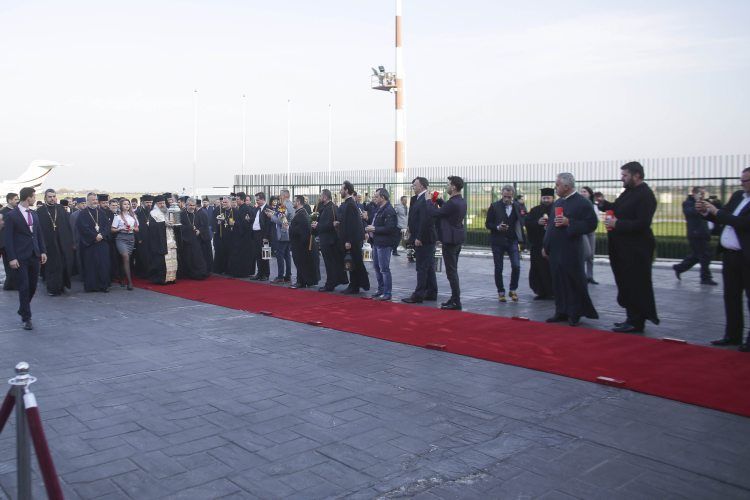 Lumina Sfântă a ajuns în România