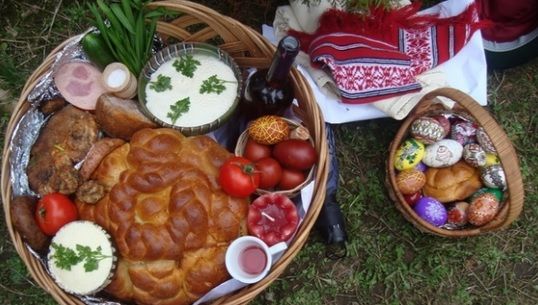 Săptămâna Luminată: LUNEA ALBĂ. Ce trebuie să faci azi pentru sporul casei 