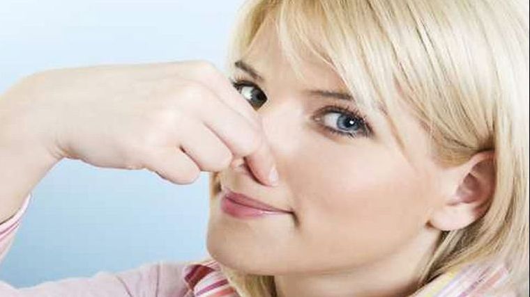 Mirosuri ale corpului pe care nu trebuie să le ignori! Tu le cunoști?