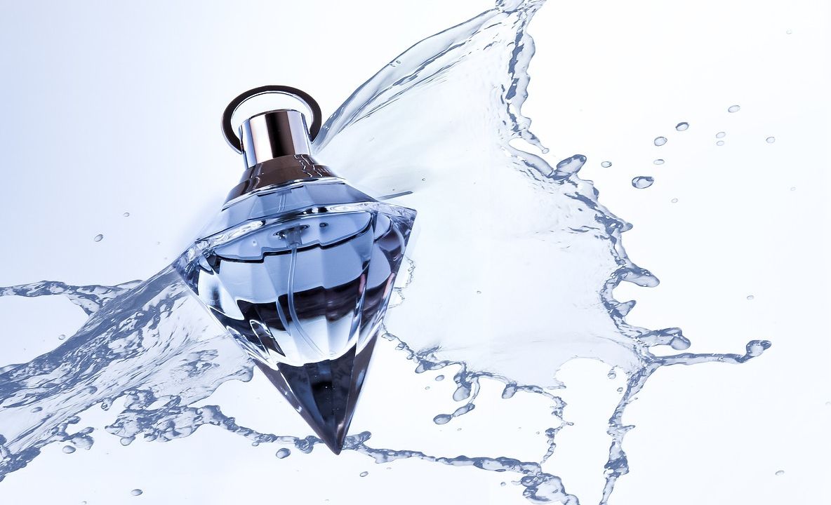 Black Friday 2018. Idei de cadouri. Cele mai bune oferte la parfumuri