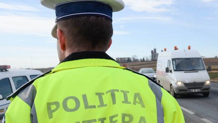 Record de viteză pe A1. Cine e şoferul care a mers cu 236 km pe oră