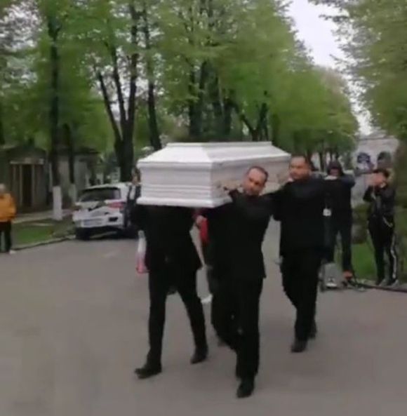 Modificare importantă pentru moștenitori. În ce condiții pot obține datele bancare ale unei rude decedate?