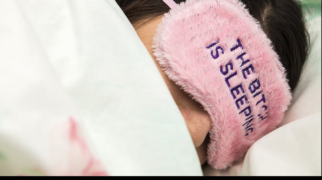 Cum să slăbești în timp ce... dormi. Metode eficiente