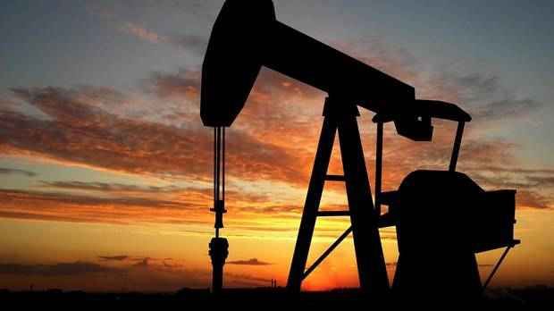 Descoperire istorică în Bahrain: câmp petrolier cu până la 80 de miliarde de barili de ţiţei