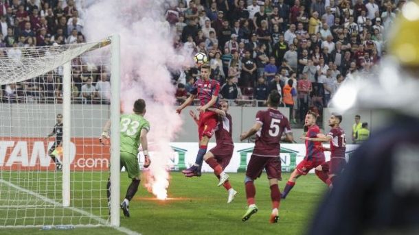 Scene de groază la meciul Steaua-Rapid