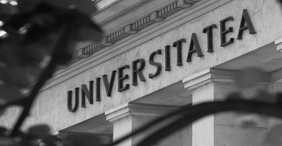 Scandalul cifrei de şcolarizare se amplifică! Universitatea Bucureşti intră în grevă japoneză