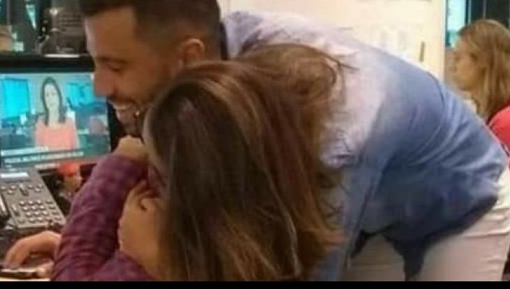 Iluzie optică bizară. Cine poartă pantofii cu toc în această poză?