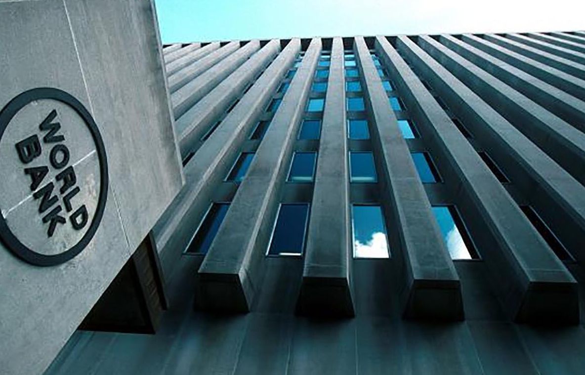 Banca Mondială anunţă vremuri tulburi, spectrul crizei e tot mai aproape