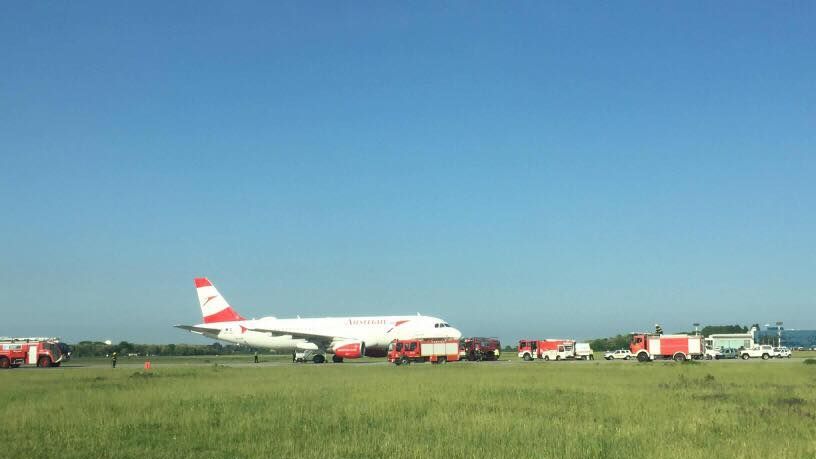Avion cu 145 de pasageri, aterizare de urgență pe Otopeni
